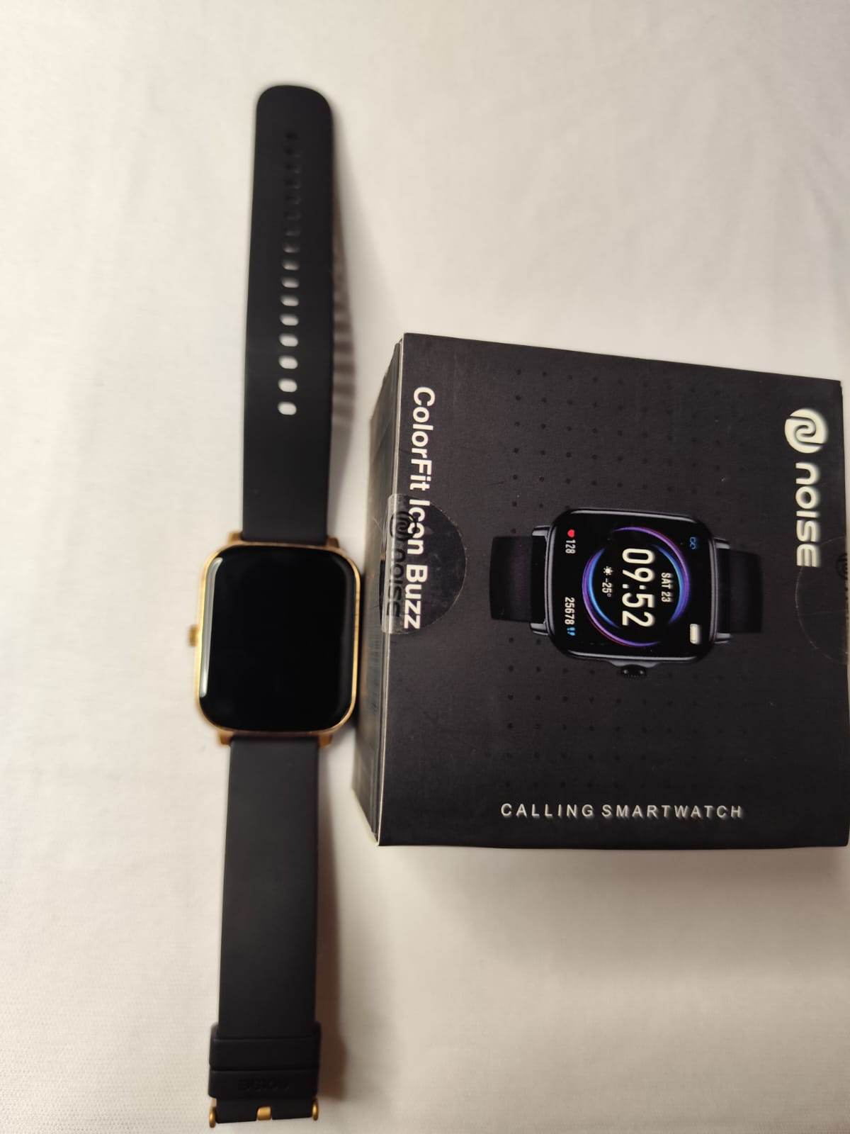 Noise ColorFit Icon Buzz Calling Smartwatch - BhaariGear